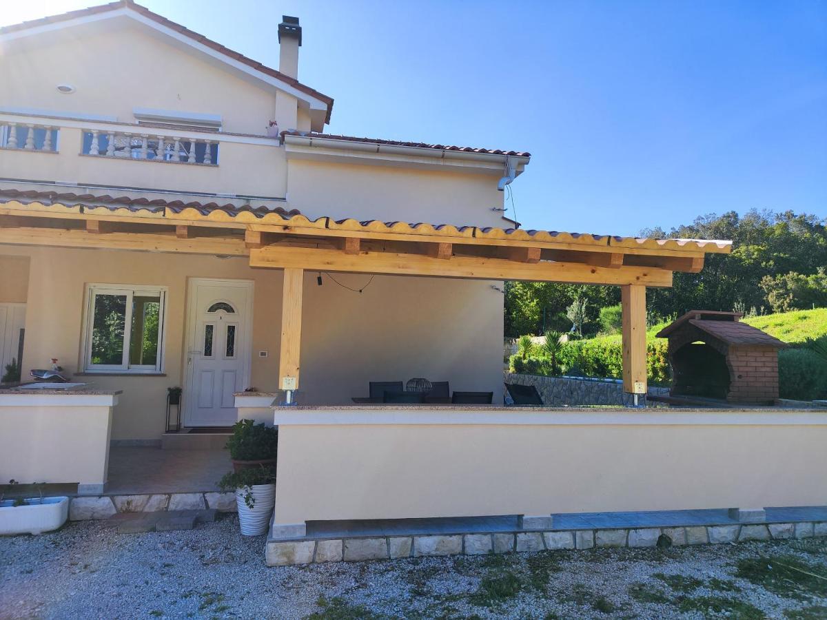 Apartmani "Sandro" Gonar Rab Town Dış mekan fotoğraf